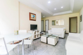 Enorme Apartamento na Av Atlântica